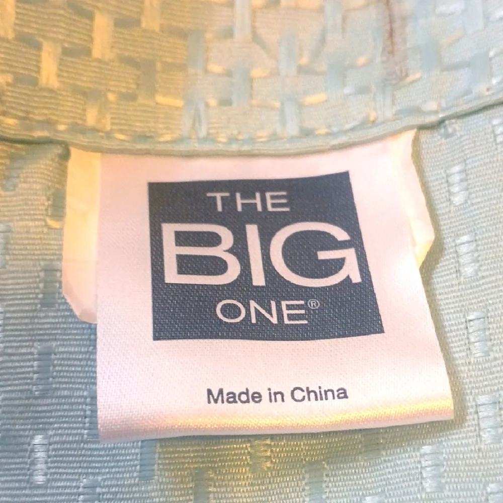 The Big One light blue